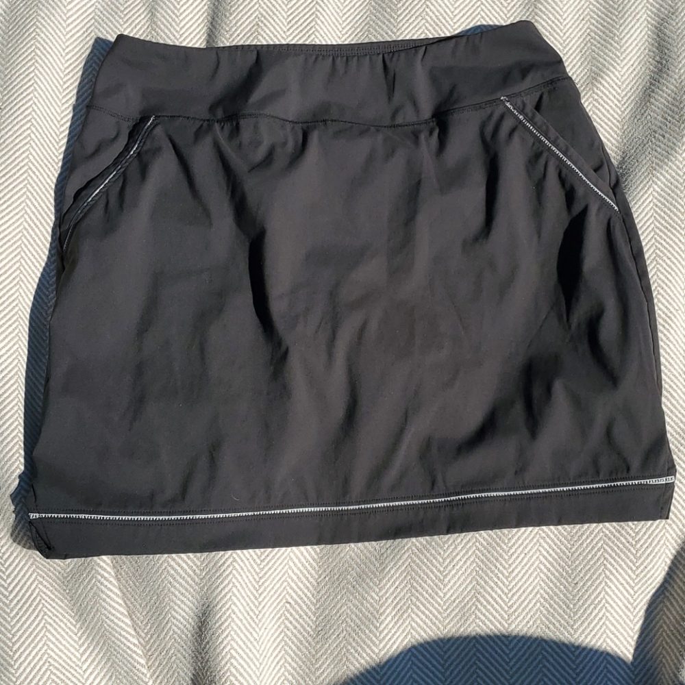 Adidas size small tennis or golf skort
